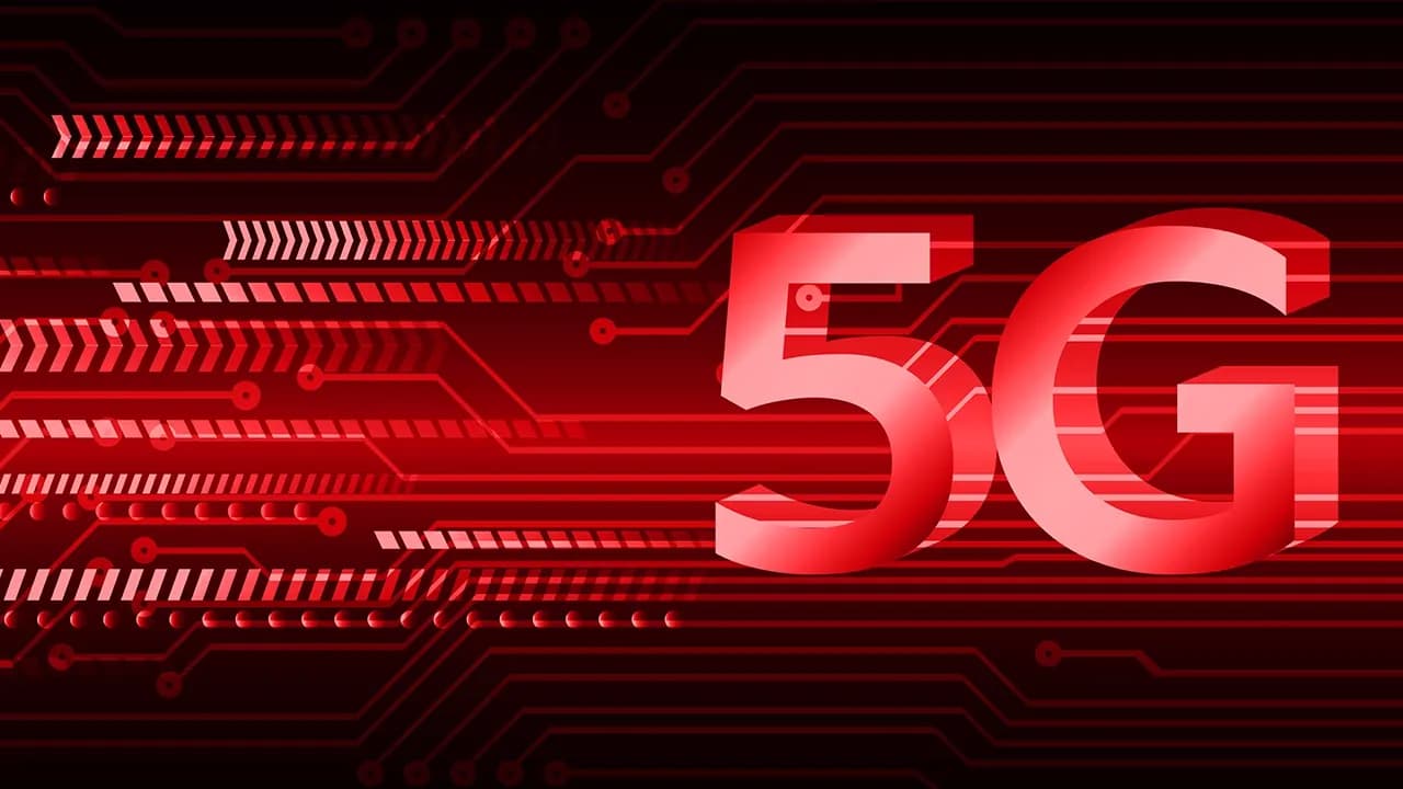 SS7 vs GTP: From Listening to Calls to Hijacking 5G Internet