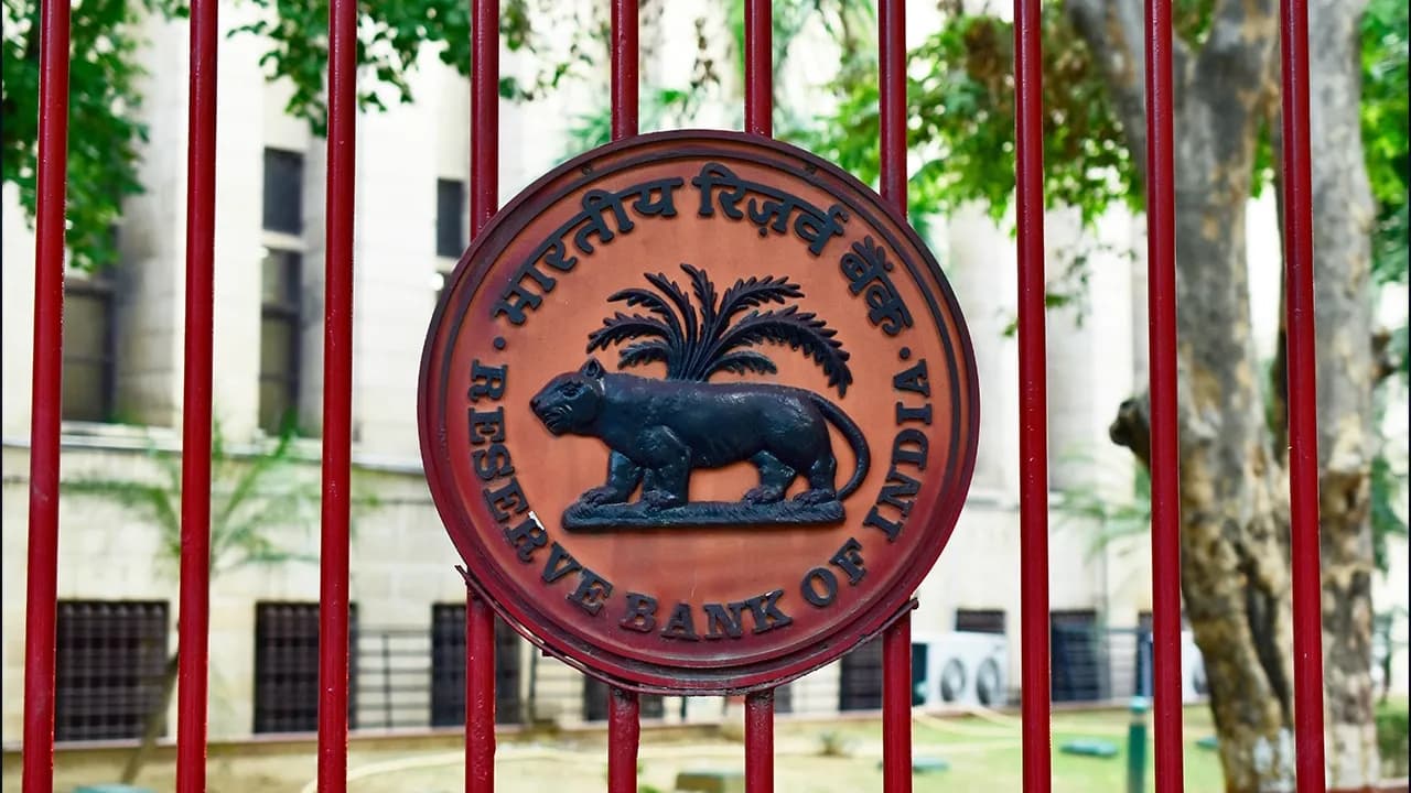 RBI Strengthens Measures to Combat Cyber Fraud with Mobile Number Monitoring