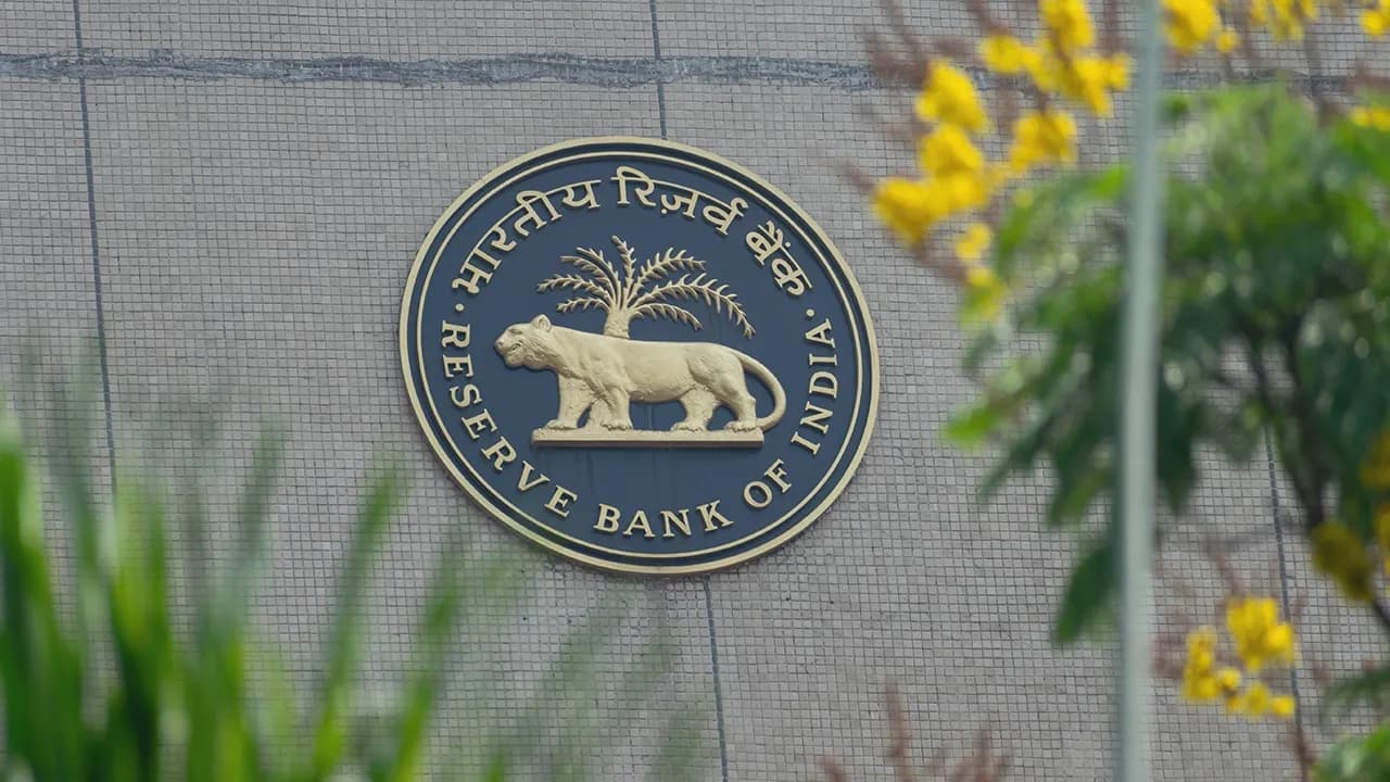 18,000 Cyber Fraud Cases: RBI Sounds Alarm on Cyber Fraud Spike