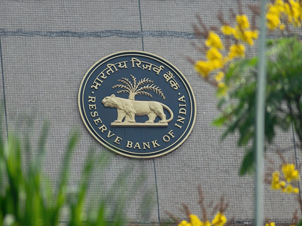 RBI Sounds Alarm on Cyber Fraud thumbnail 63 Sats Cybersecurity India
